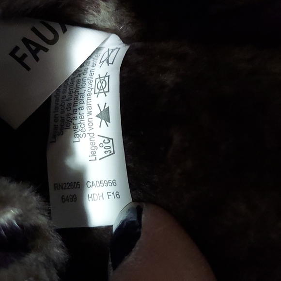 NWOT Slippers, purple, size 7.5-8 - Picture 4 of 5